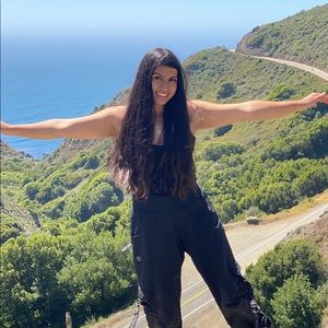 Meet your Posher, Leslie